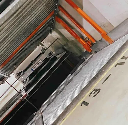 Citycenter+terrace+parking *