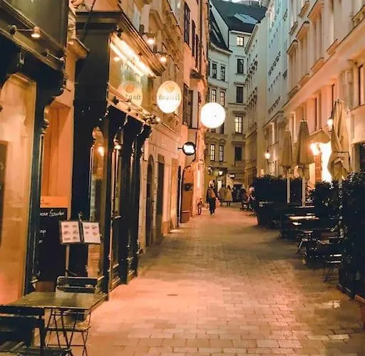 Citycenter+terrace+parking Vienne
